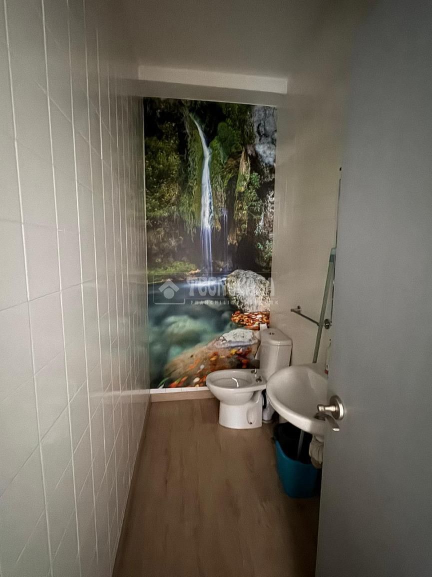 Bathroom of Premises to rent in Alcobendas