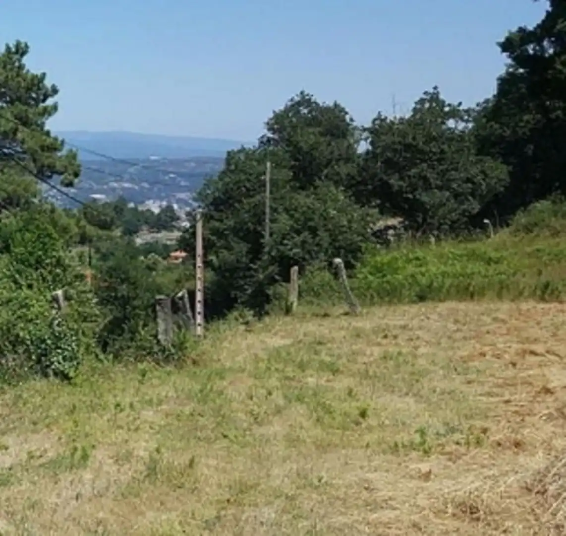 Terreni e lotti in vendita a San Cibrao das Viñas, imagen 2