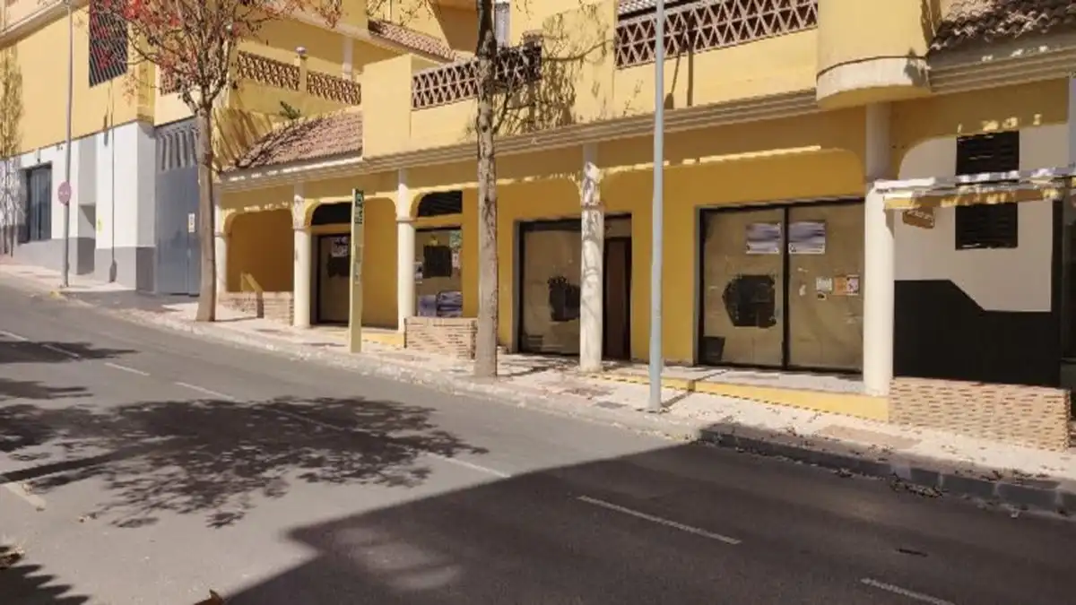 Local comercial en venda a Parque de la Paloma, imagen 3