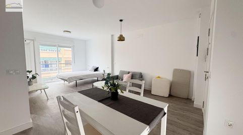 Foto 3 de Piso en venta en Los Castillejos - La Trinidad, Málaga Capital