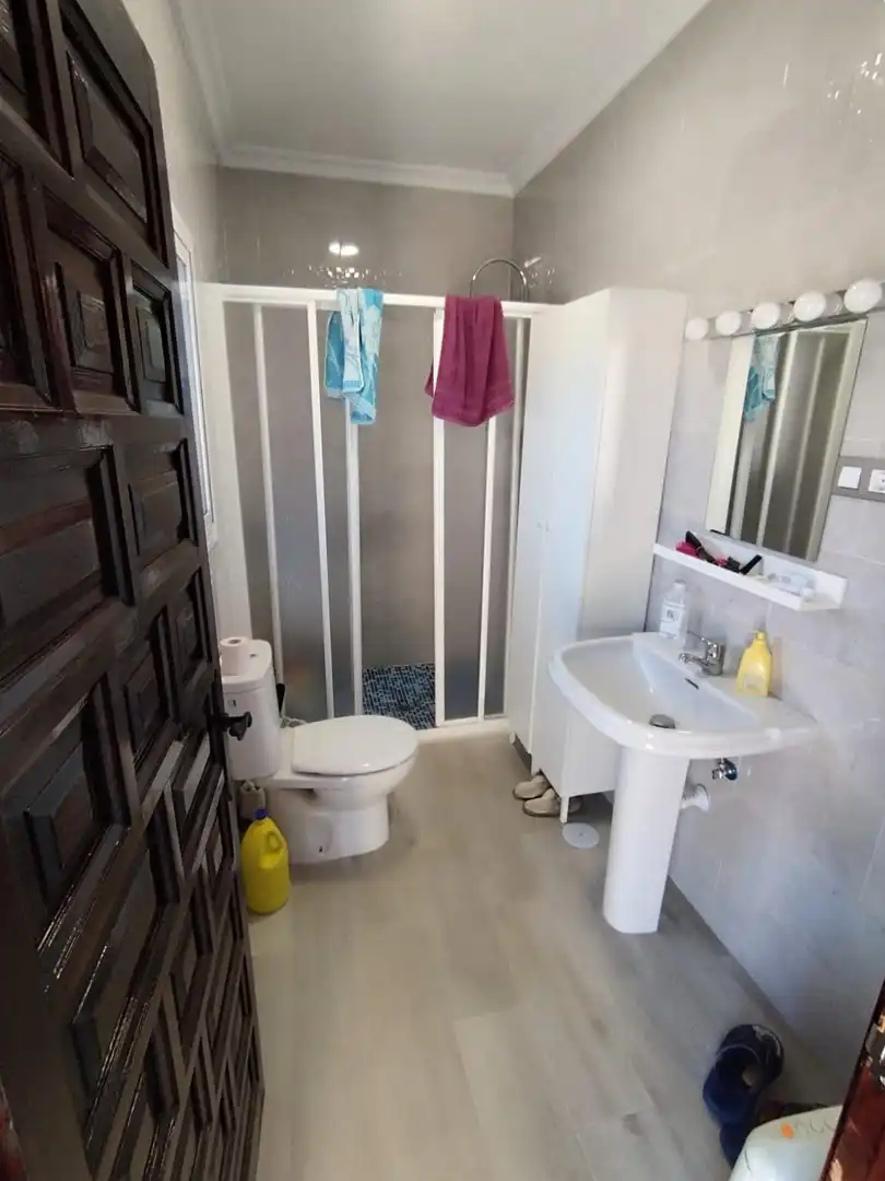 Baño de Casa o chalet en venta en Burguillos con Jardín privado, Terraza y Piscina