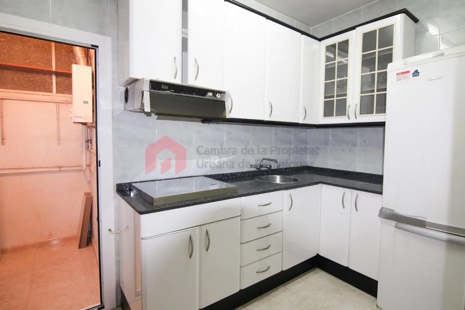 Küche von Wohnung zum Verkauf in Barcelona mit Terrasse