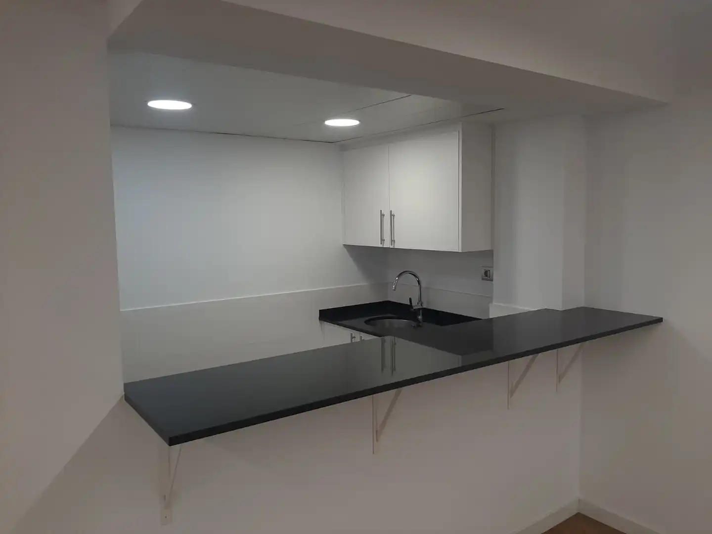 Office space with lift to rent in Muralla de Sant Llorenç 16, imagen 8