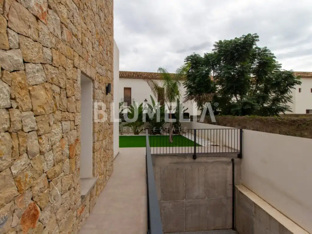 Houses for sale in Calle Constantino Gomez-La Xara, La Xara - La Sella