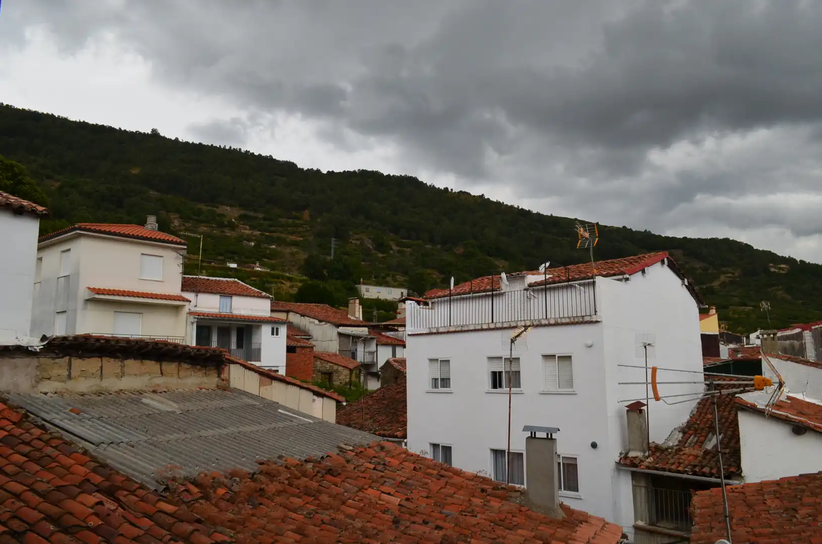 Exterior view of Houses for sale in El Torno   with Air Conditioner, Heating and Furnished