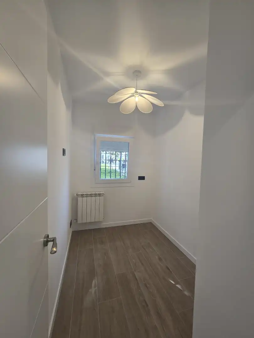 Piso en venta en Calle Escudero, 22, Casco Antiguo