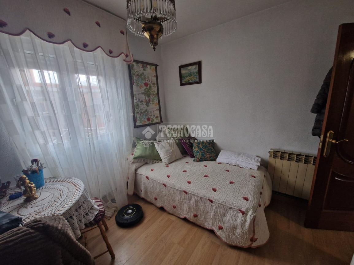 Pis en venda a Pan y Guindas