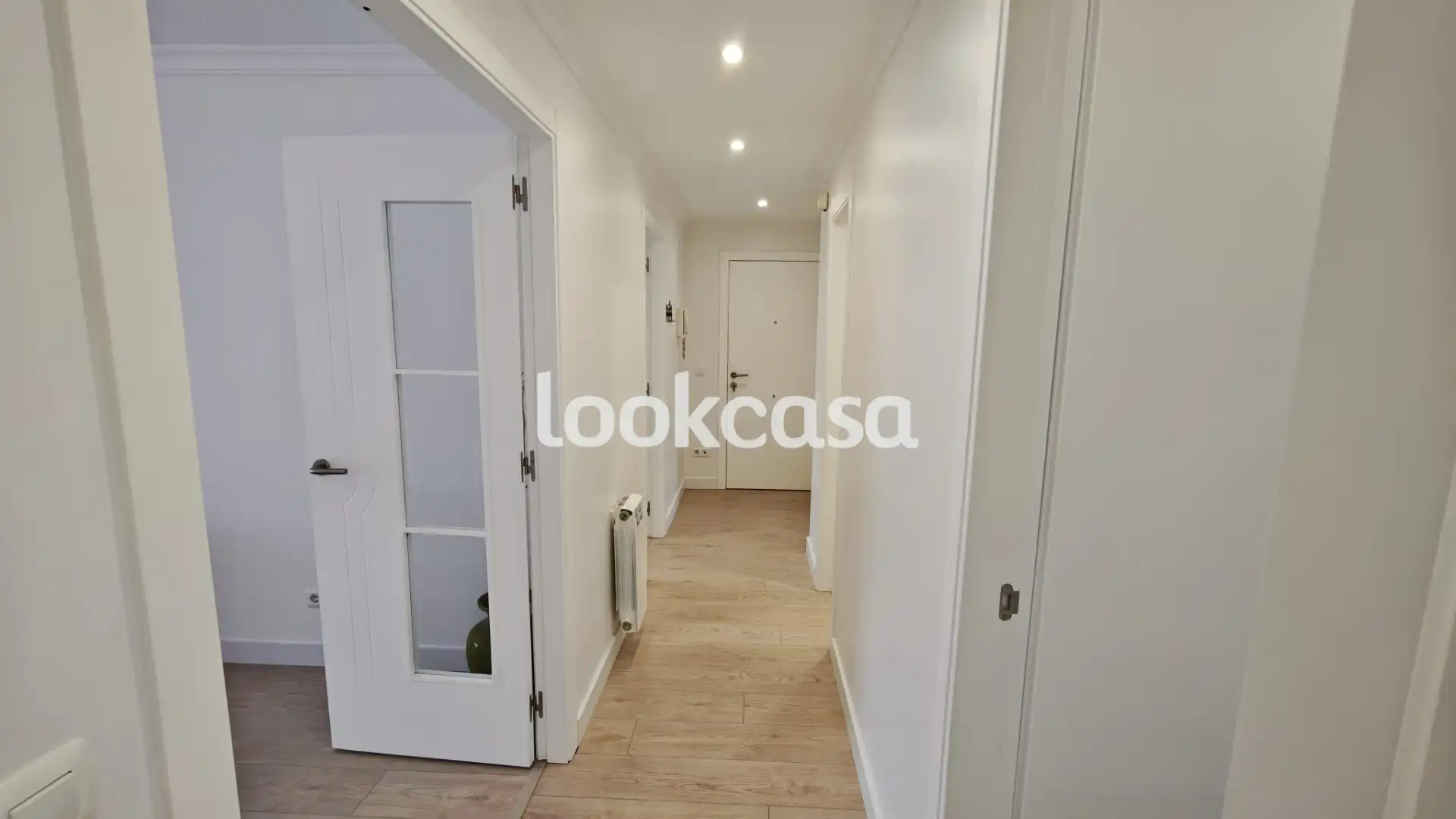 Piso en venta en Poio con Calefacción, Parquet y Horno