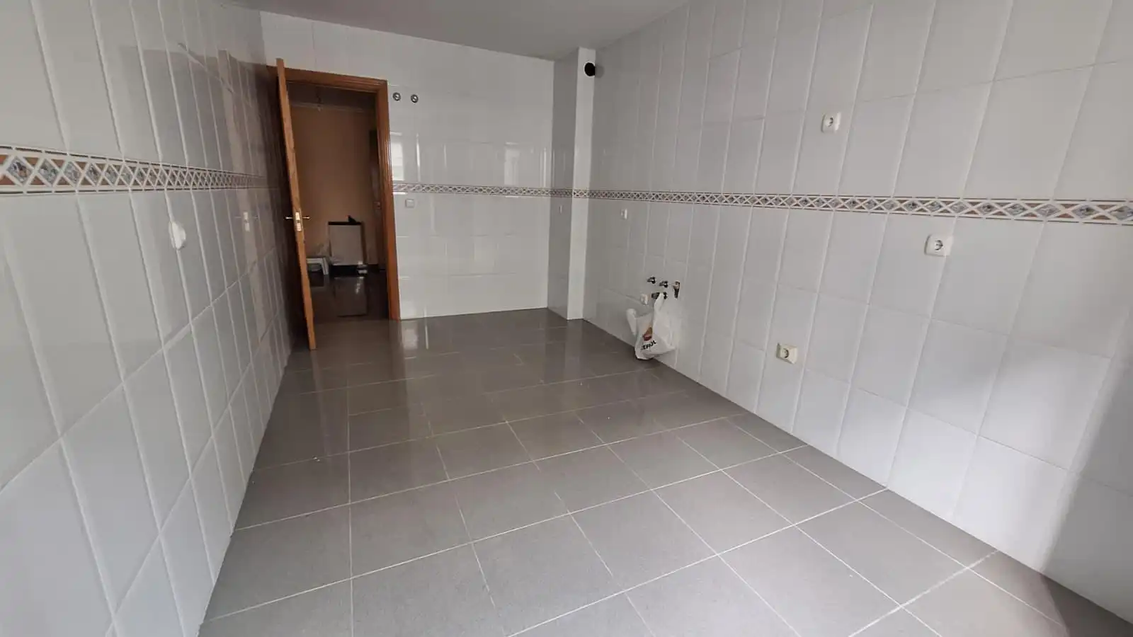 Piso en venta en Ponferrada con Calefacción, Parquet y Trastero