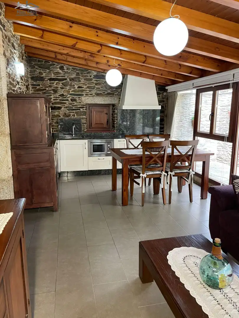 Cocina de Casa o chalet en venta en Ordes con Jardín privado y Trastero