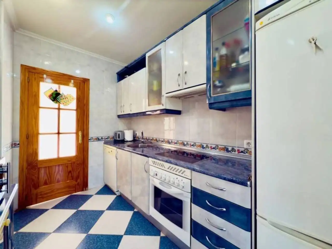 Casa o chalet en venta en Calle Calle Pontevedra, Villa del Prado