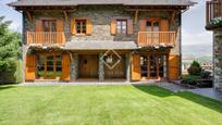 Vista exterior de Casa o xalet en venda en Fontanals de Cerdanya amb Terrassa i Balcó