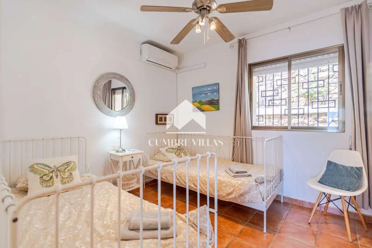 Bedroom of Houses for sale in Salobreña  with Private garden, Terrace and Internet