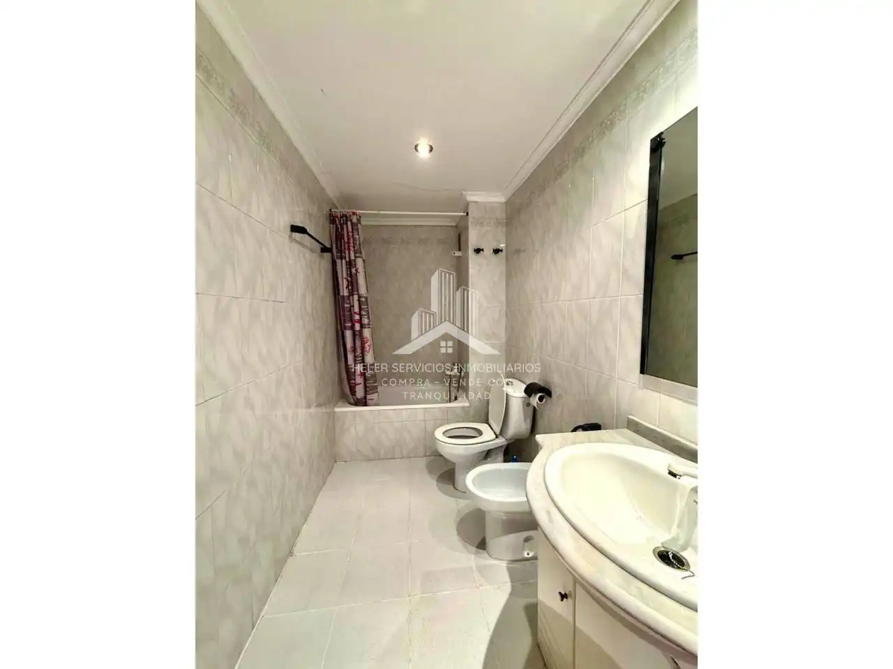 Bathroom of Flat for rent in Castellón de la Plana / Castelló de la Plana  with Furnished
