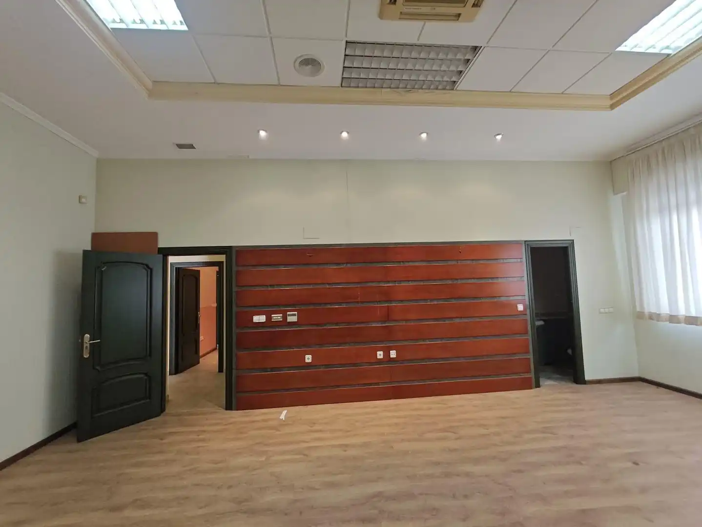 Oficina en venta en Petrer con Aire acondicionado