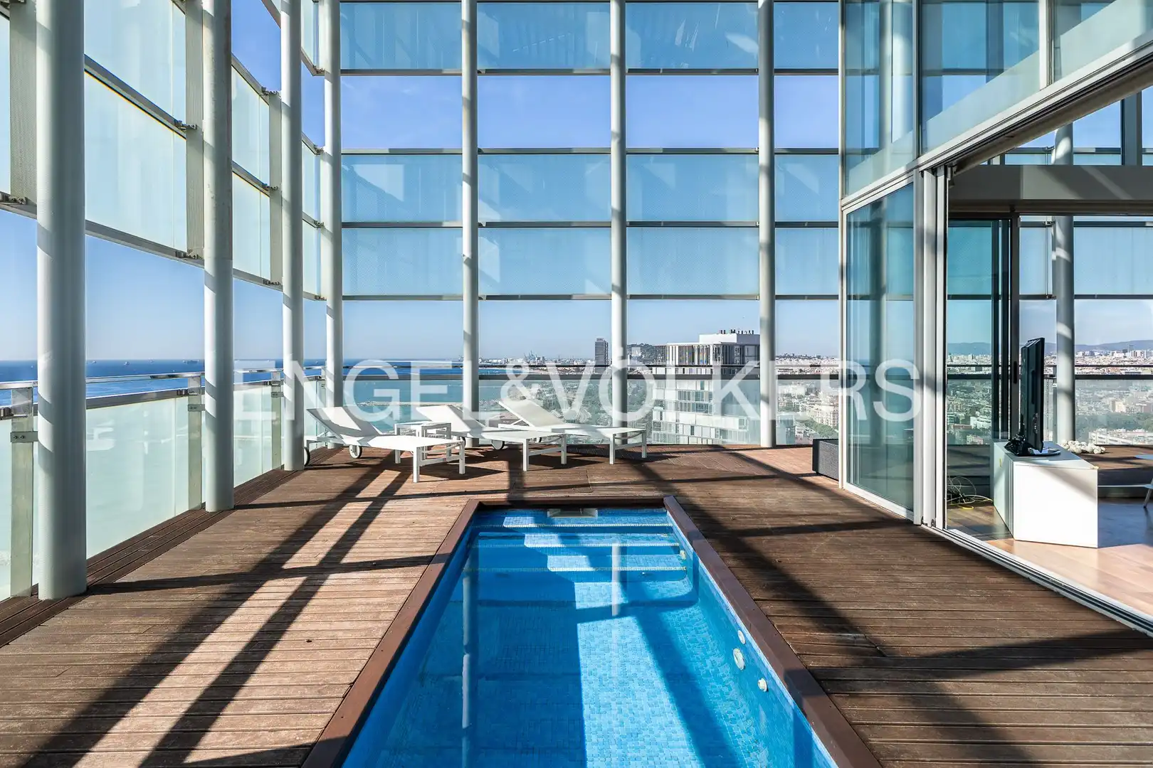 Attic for rent in Diagonal Mar i el Front Marítim del Poblenou