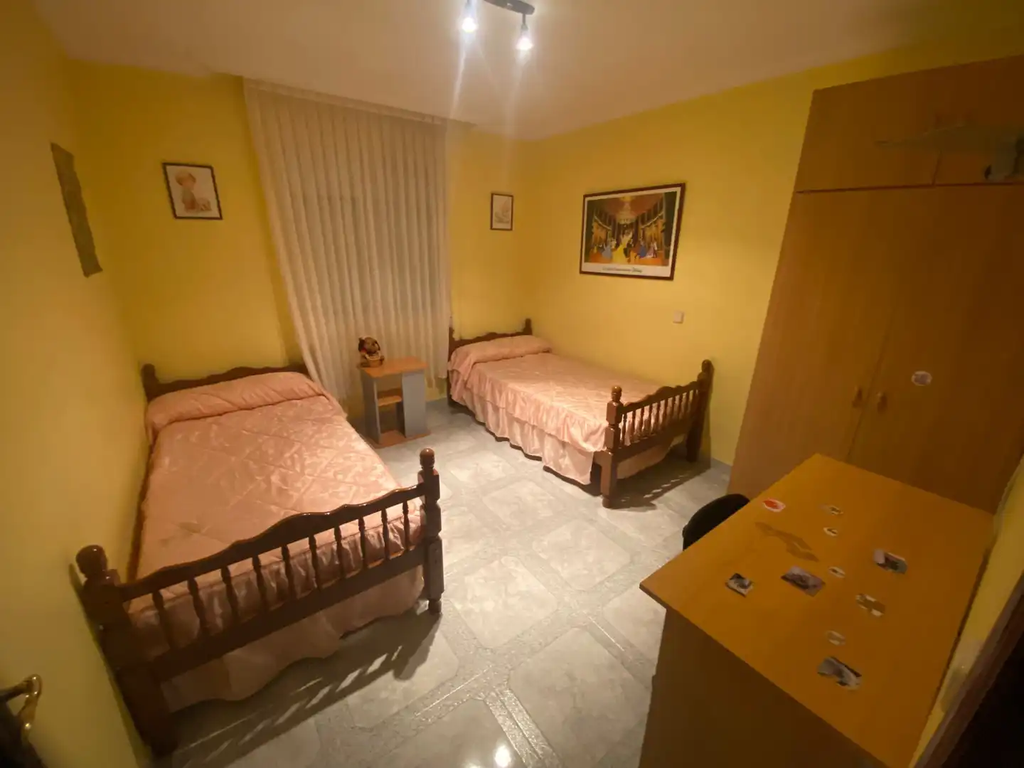 Habitación de Casa adosada en venta en Valle de Santibáñez con Calefacción, Terraza y Trastero