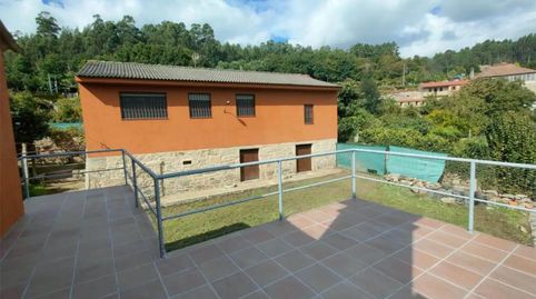 Foto 2 de Pis en venda a Praza de Barcela, 3, Arbo, Pontevedra