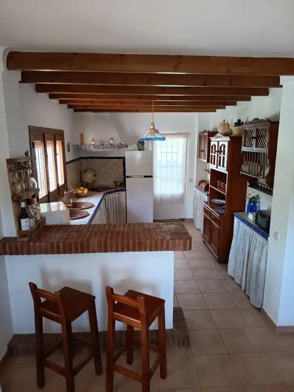 Küche von Country house zur Miete in Valle de Abdalajís mit Klimaanlage, Heizung und Privatgarten