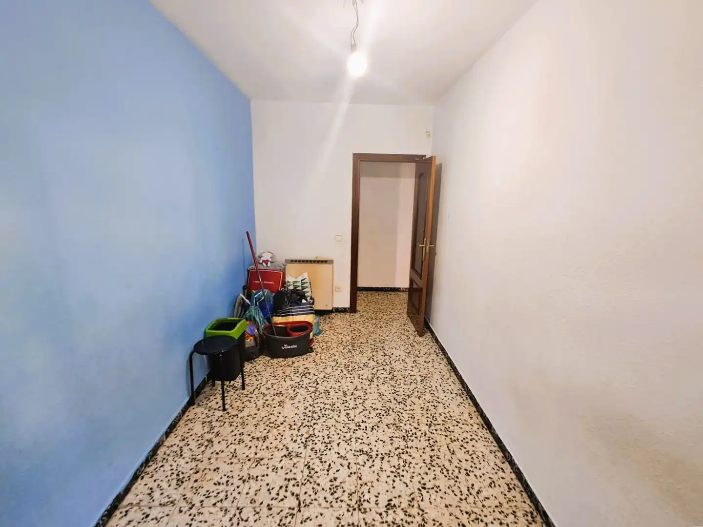 Piso en venta en Madrid con Calefacción, Terraza y Alarma