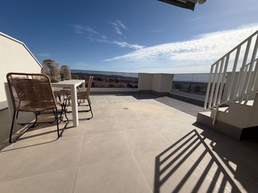 Appartement compact avec piscine à vendre à Calle sofre 12