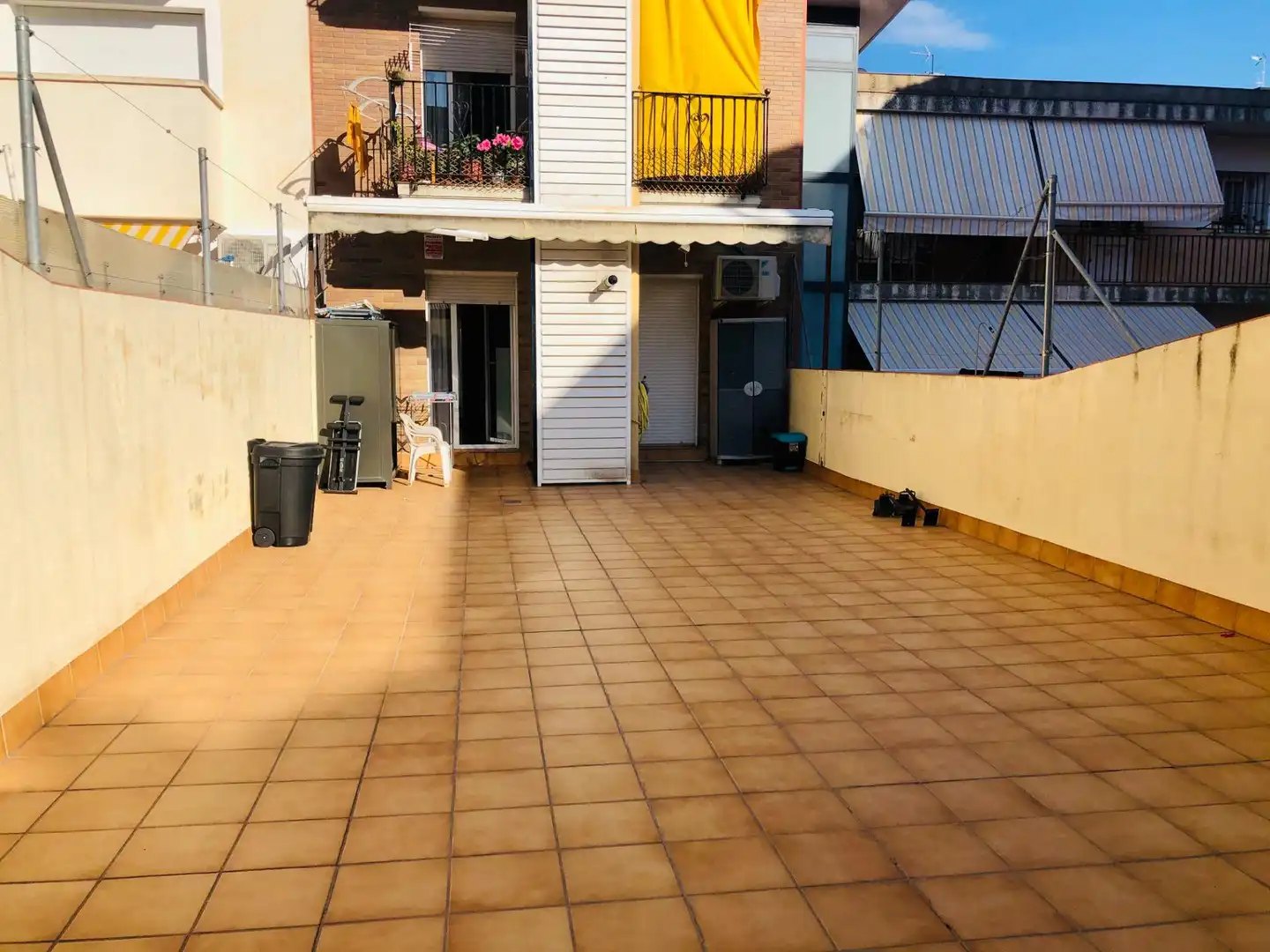 Appartamento con terrazza in vendita a Avenida de la Constitució, imagen 2