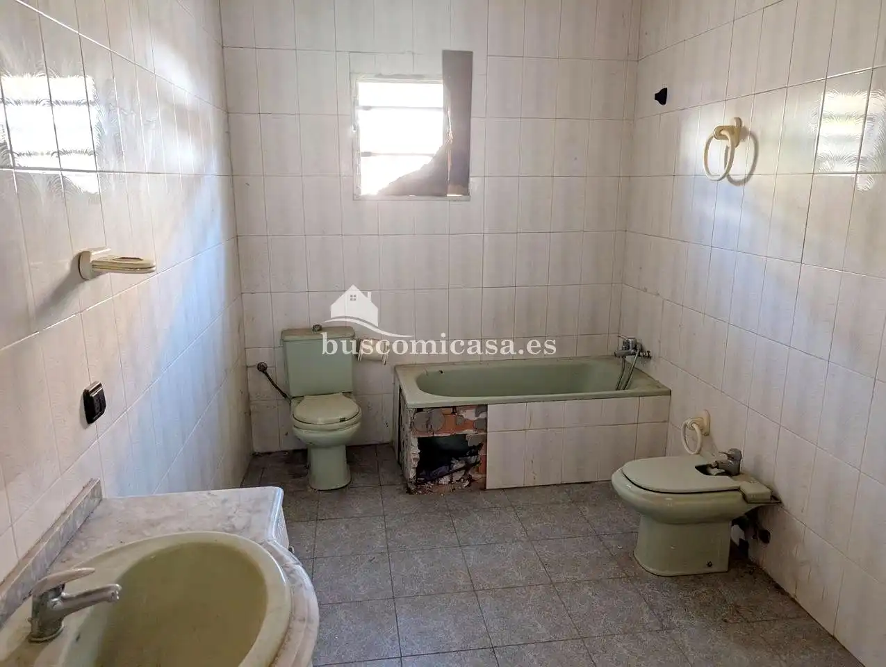 Bany de Casa o xalet en venda en Jaén