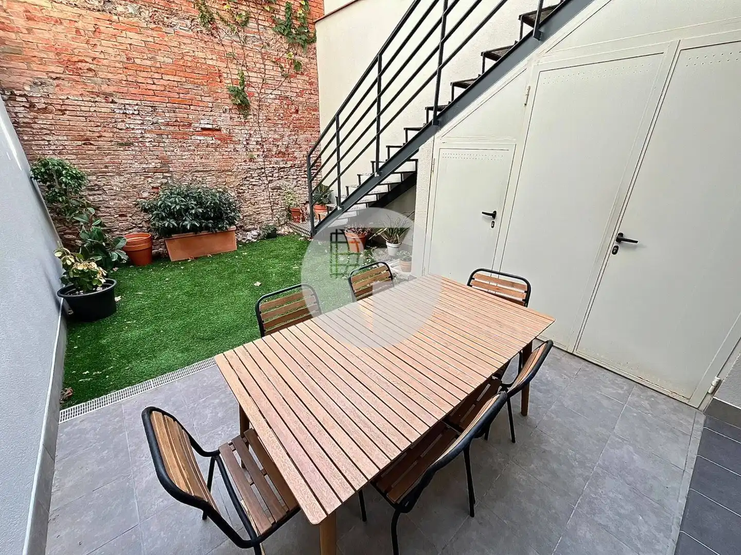 Casa aparellada amb terrassa en venda a Ponent, imagen 26