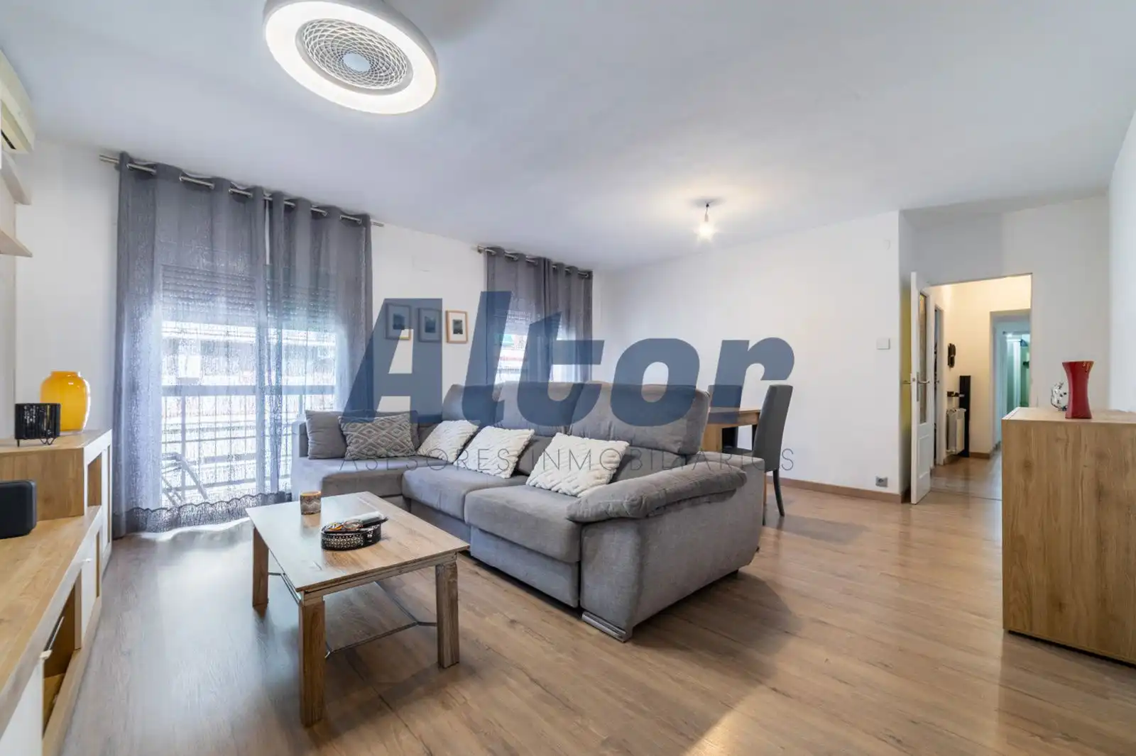 Living room of Attic for sale in Madrid  with Air Conditioner, Heating and Terrace