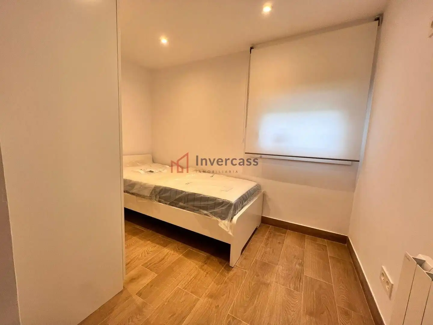Bedroom of Flat for sale in Castro-Urdiales  with Heating