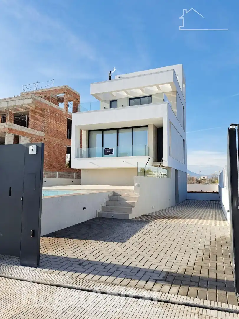 Chalet con terraza en venta en Calle del Mandariner, imagen 15
