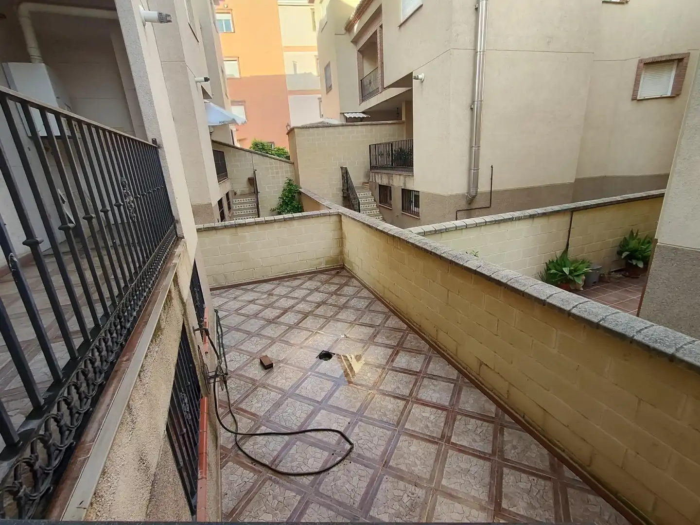 Detached homes for sale in Atarfe