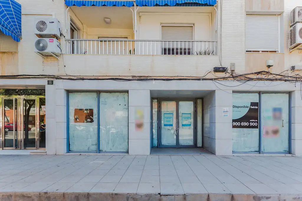Außenansicht von Geschaftsraum zur Miete in Almería