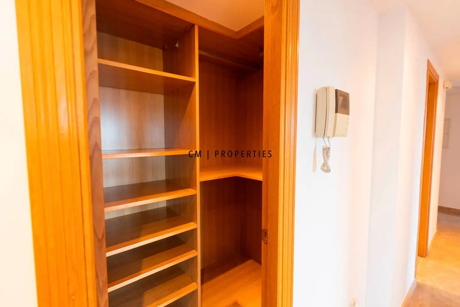 Habitación de Piso en venta en Valencia con Aire acondicionado, Calefacción y Terraza