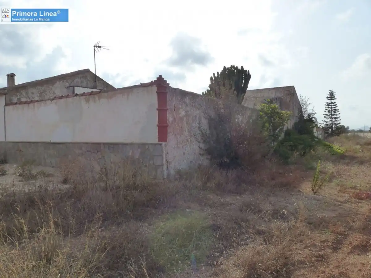 Finca rústica en venda en Cartagena amb Jardí privat