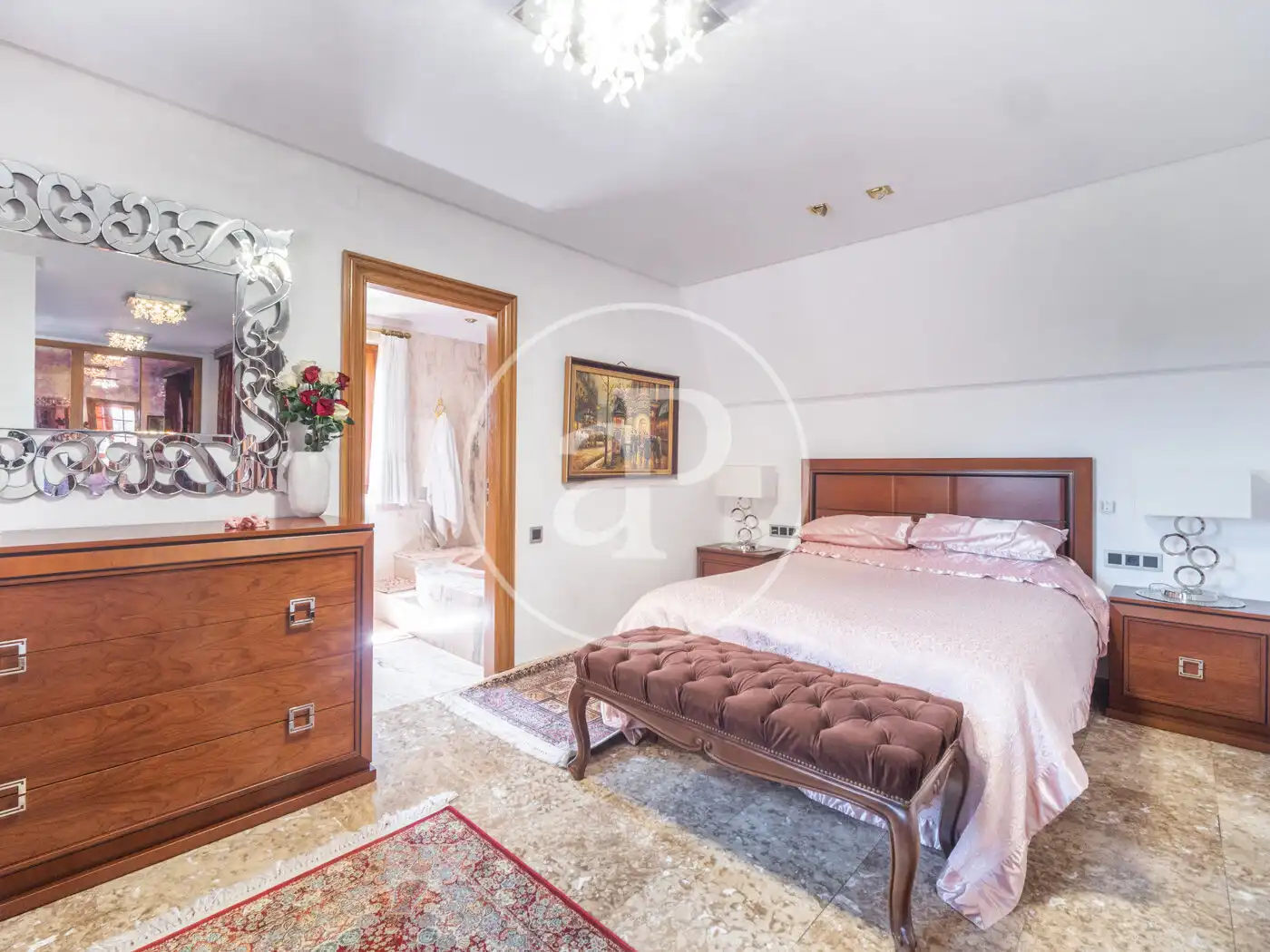 Habitación de Casa o chalet en venta en Godella con Aire acondicionado, Calefacción y Jardín privado
