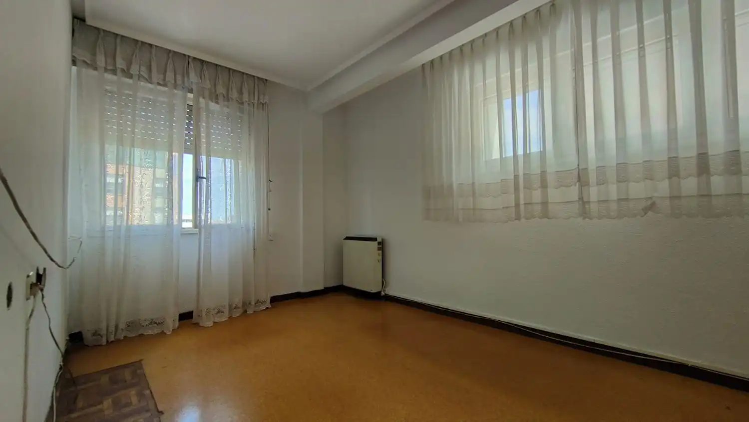 Bedroom of Flat for sale in Gijón   with Heating and Swimming Pool