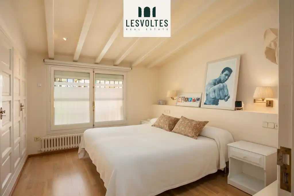 Habitación de Casa o chalet en venta en La Bisbal d'Empordà con Aire acondicionado, Calefacción y Jardín privado