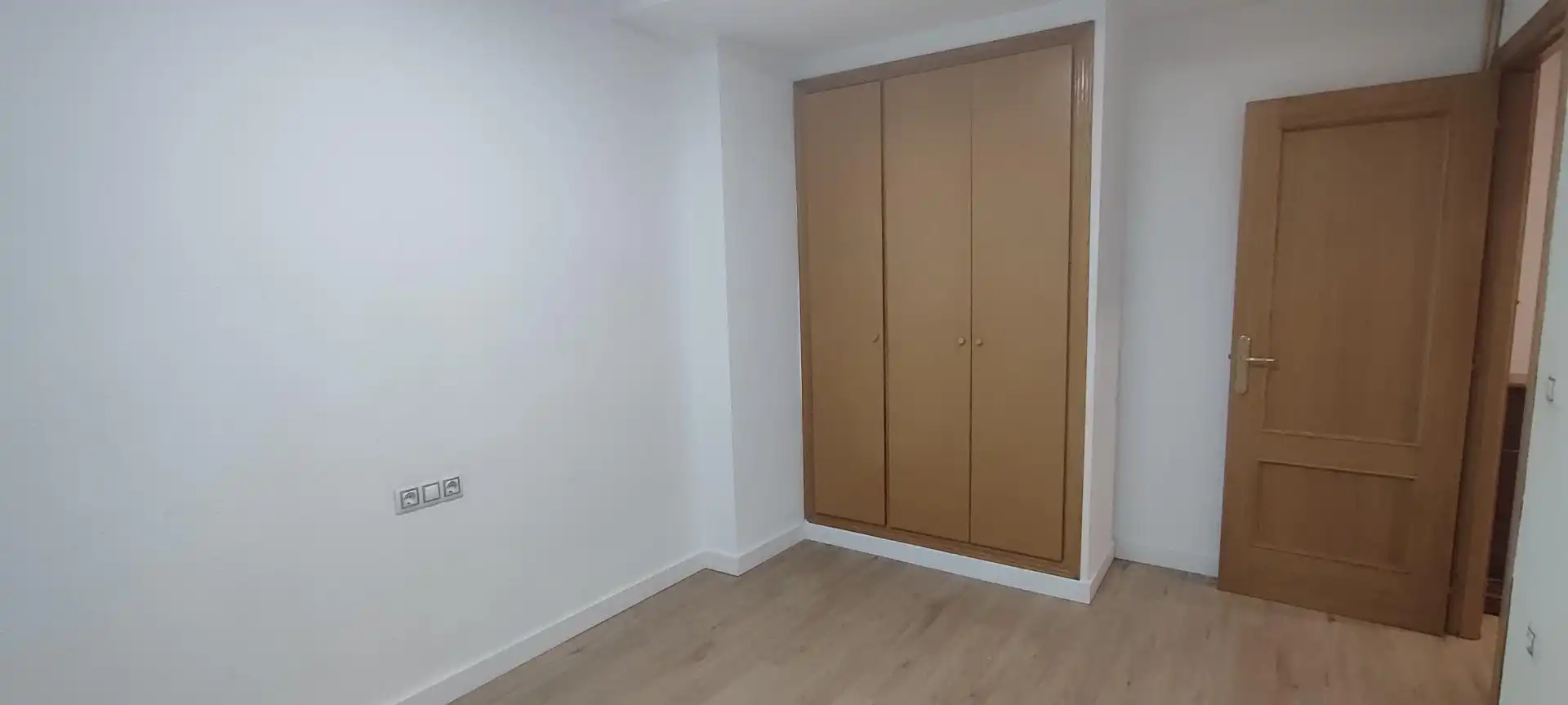 Schlafzimmer von Wohnung zur Miete in Albal mit Klimaanlage, Heizung und Terrasse