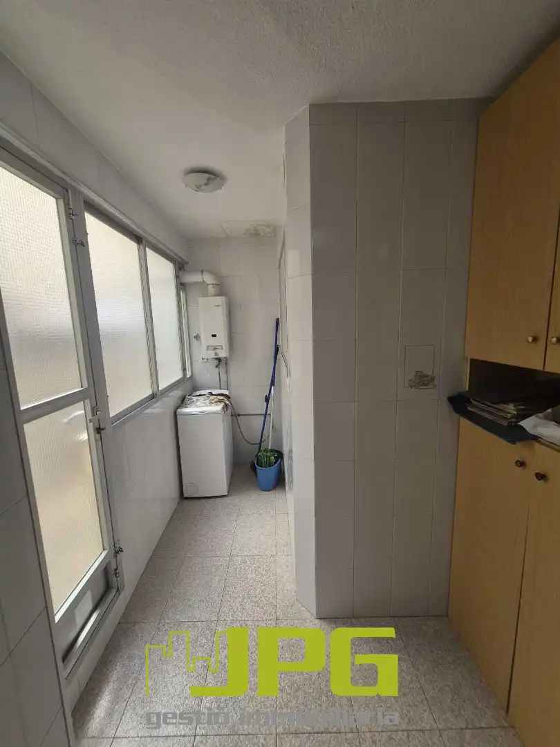 Piso en venta en El Campello con Balcón