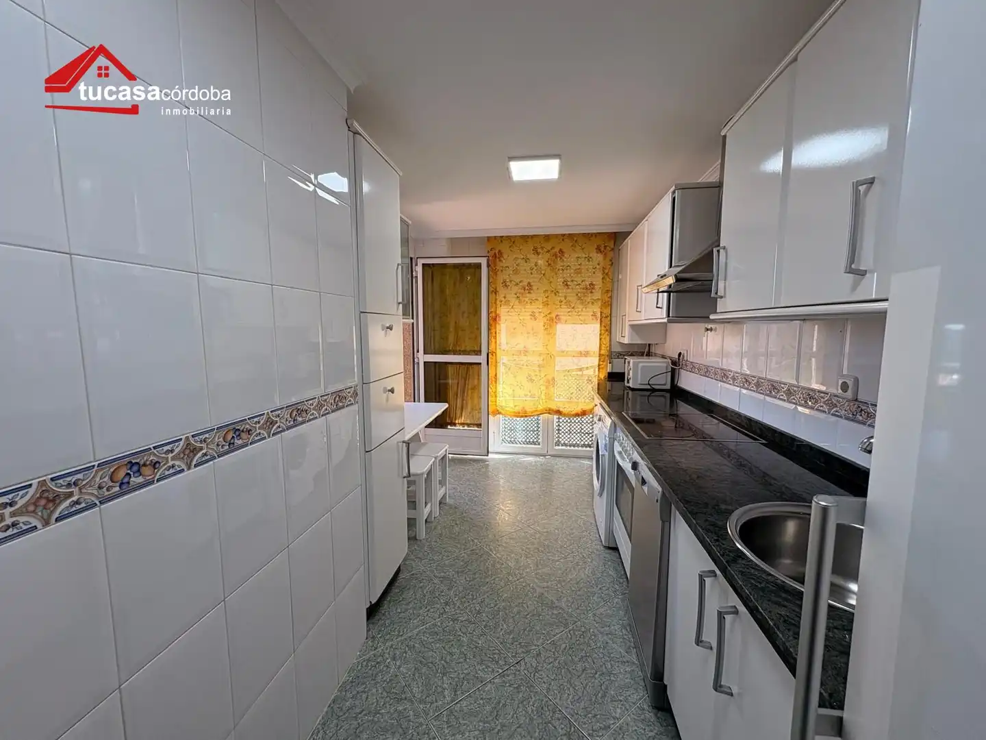 Cuina de Pis en venda en Córdoba amb Terrassa