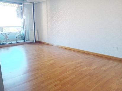 Bedroom of Flat for sale in  Logroño  with Air Conditioner and Terrace