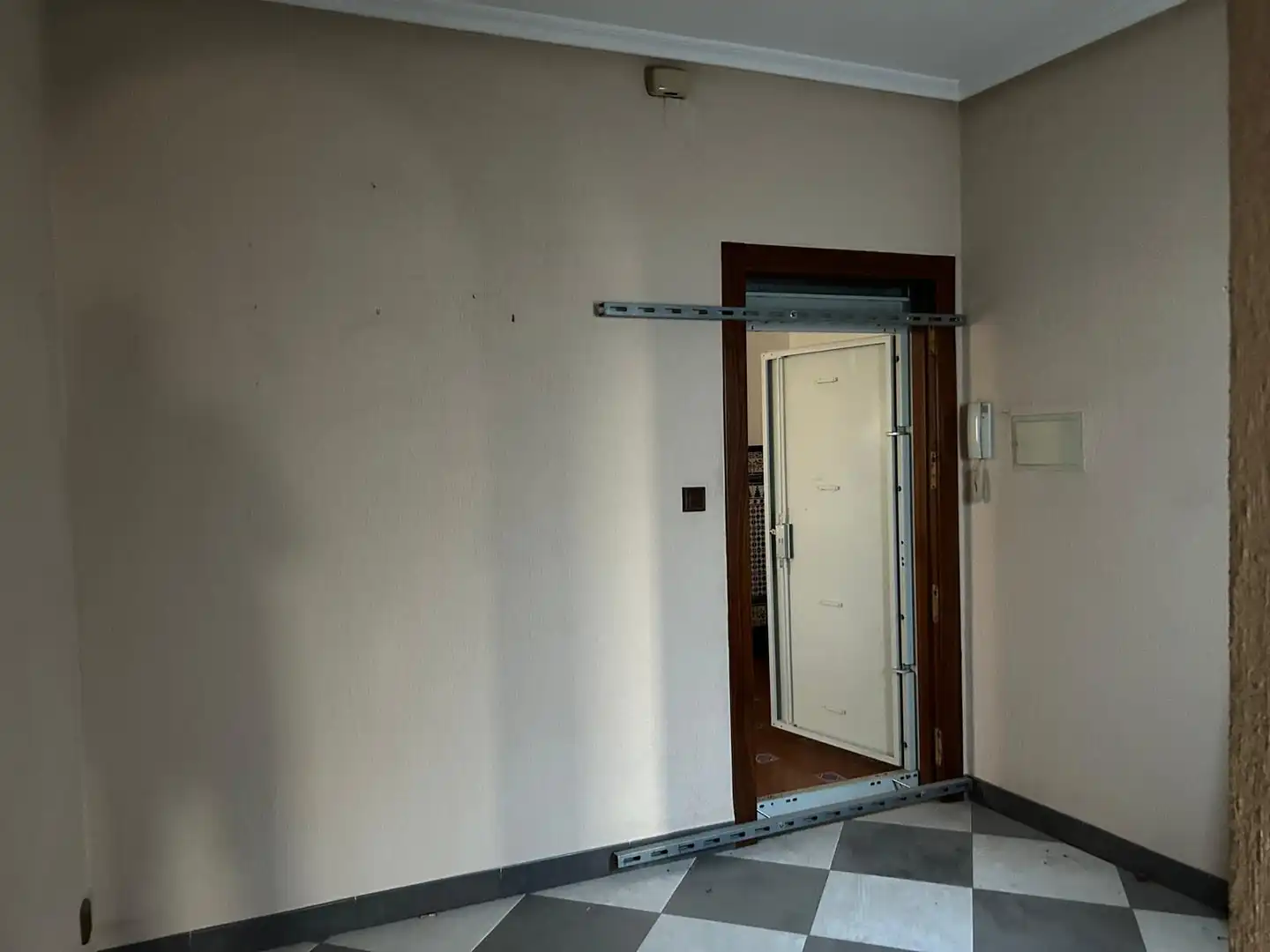 Flat for sale in Begíjar