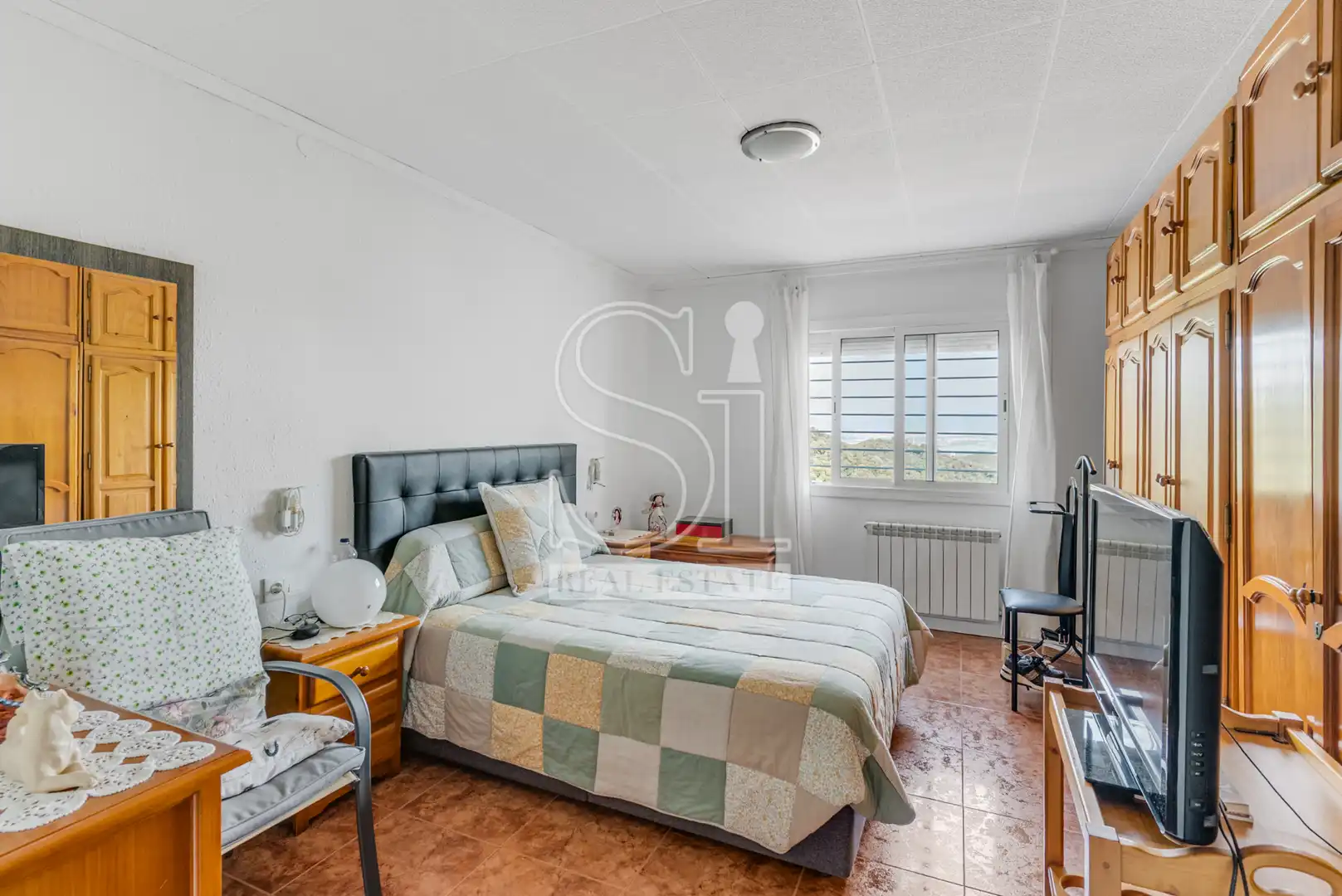 Bedroom of Houses for sale in Montcada i Reixac  with Air Conditioner, Heating and Private garden