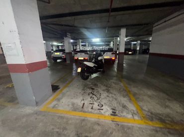 Einzelparkplatz zum Verkauf in Corts Valencianes