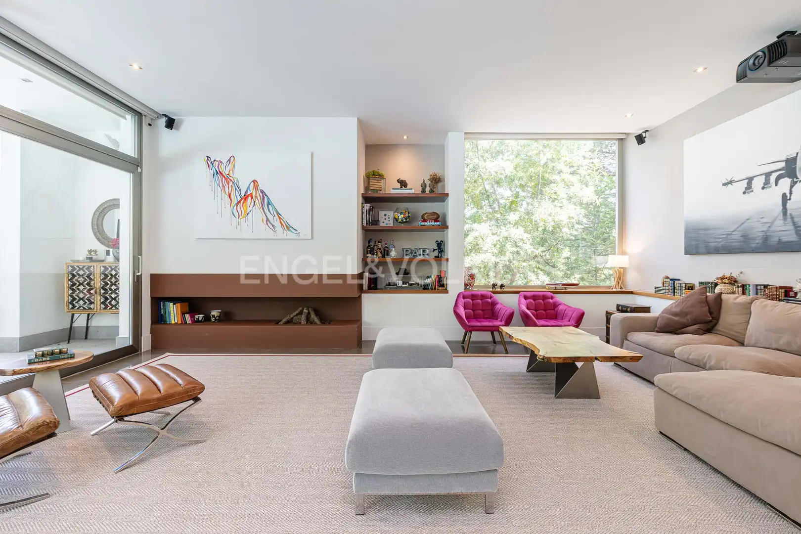 Sala de estar de Casa o chalet en venta en Boadilla del Monte con Aire acondicionado, Calefacción y Jardín privado