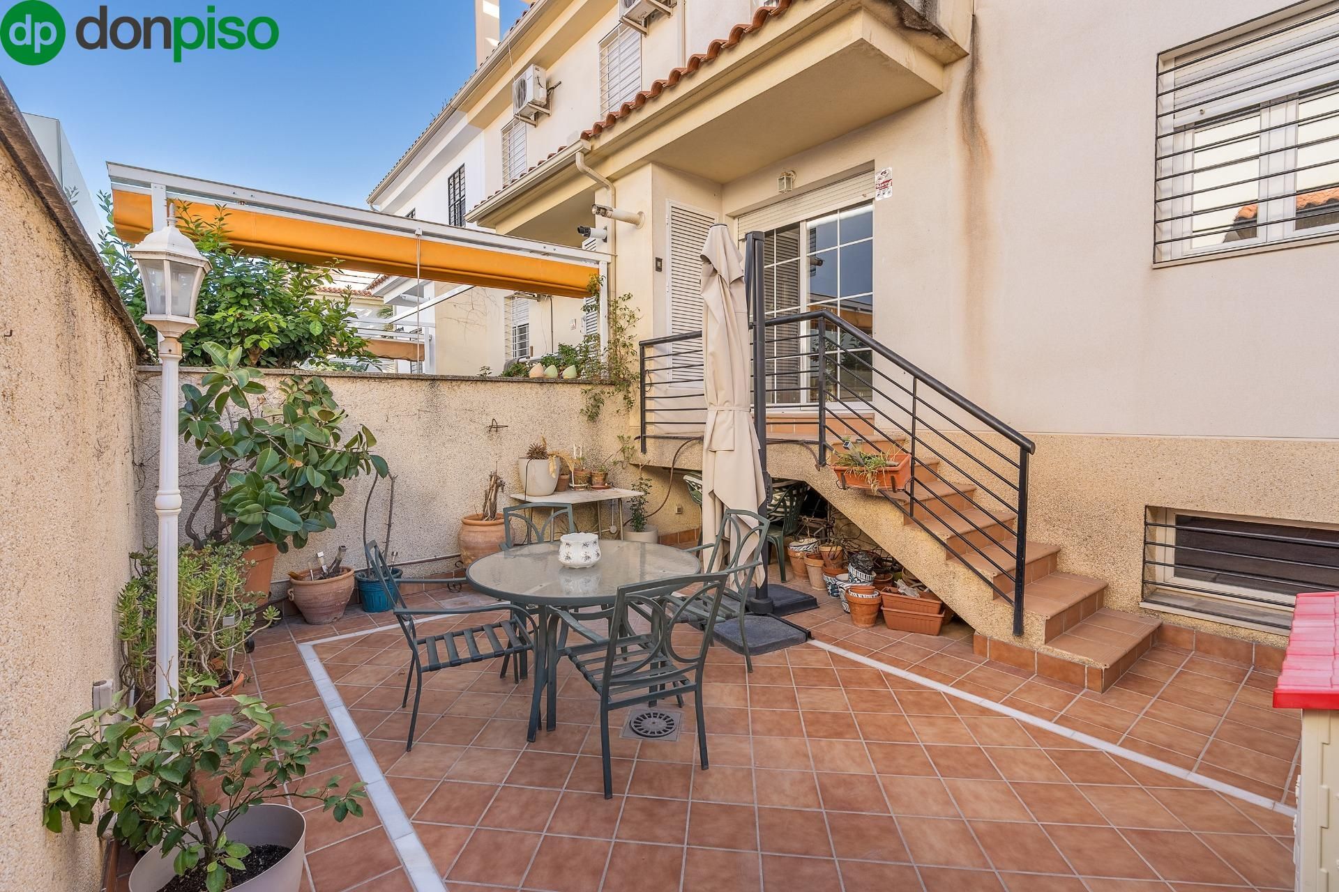 Terraza de Casa adosada en venta en Armilla con Aire acondicionado, Terraza y Balcón