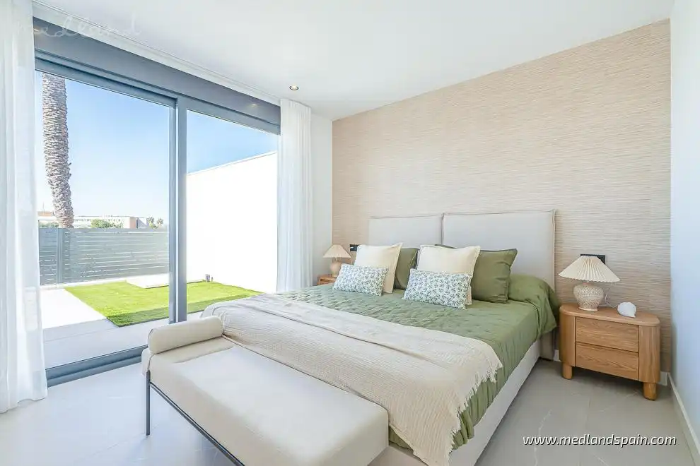 Villa mit Pool zum Verkauf in Nueva Torrevieja - Aguas Nuevas, imagen 11