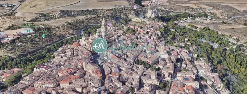 Inmuebles singulares con ascensor en venta en Plaza Mayor - San Agustín, imagen 3