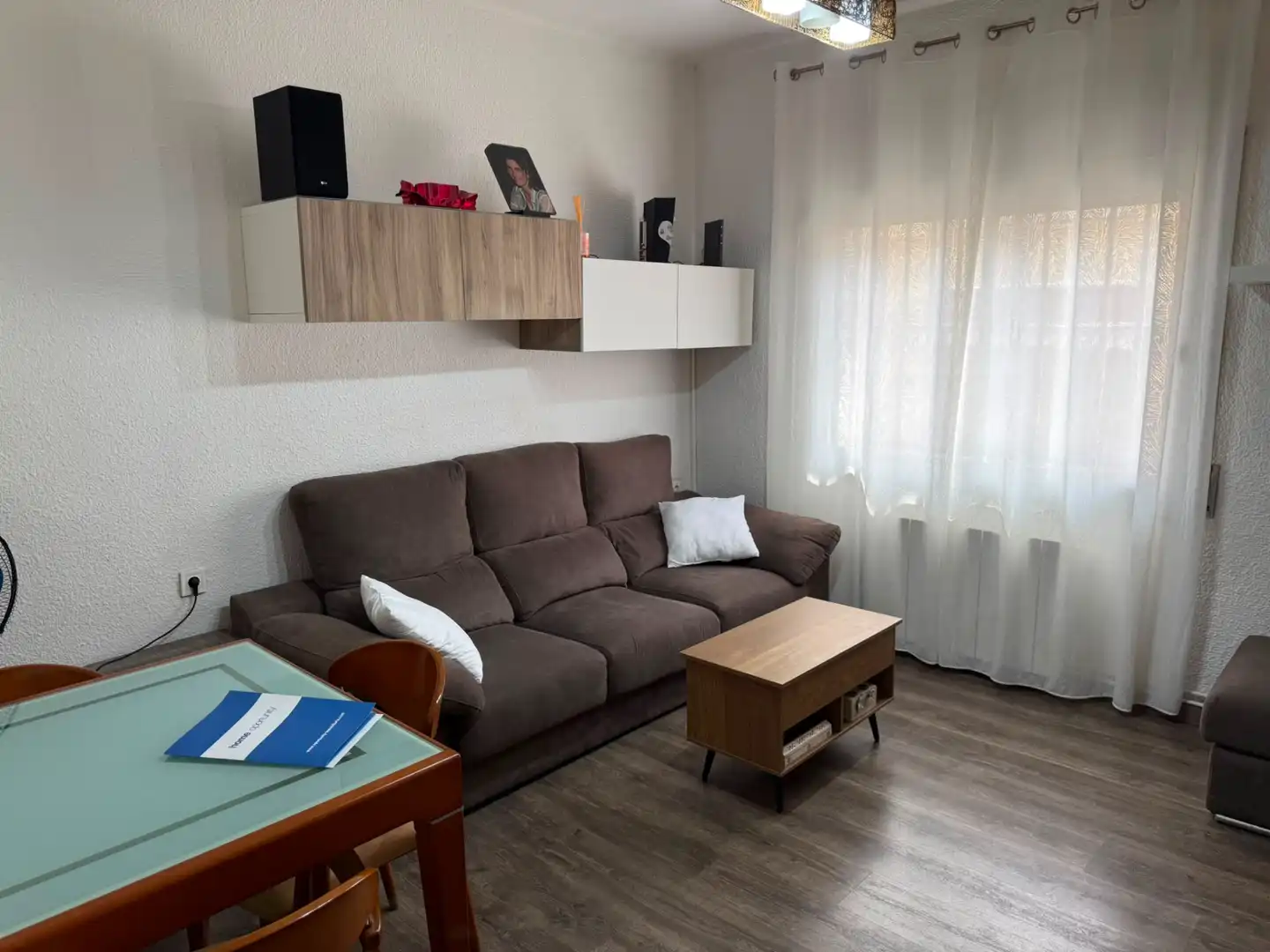Sala de estar de Piso en venta en Sabadell con Trastero